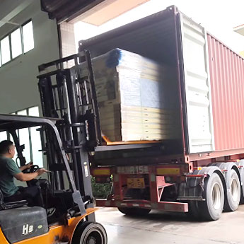 arteco cold room panel loading4.jpg