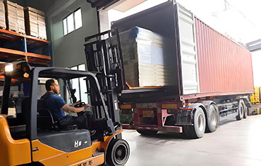 ARTECO Ships Cold Room Equipment to U.S. Customer Despite Typhoon Weather